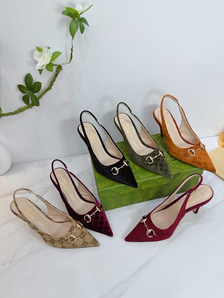 Gucci Shoe Style 2901195