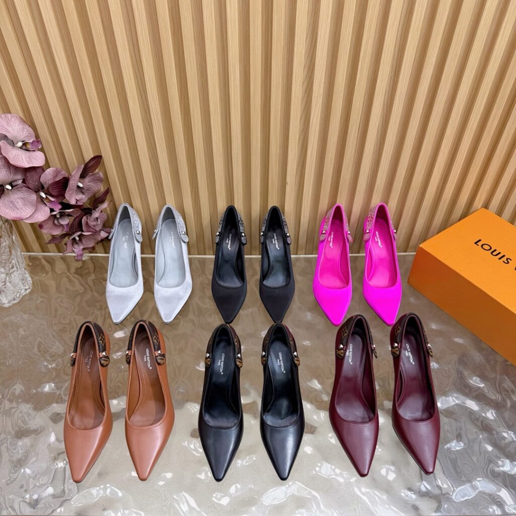 Louis Vuitton Shoe Style 3501197