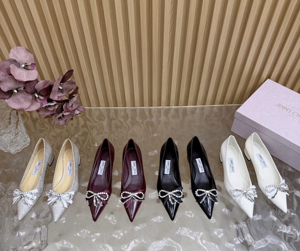 Jimmy Choo Shoe Style 3301197