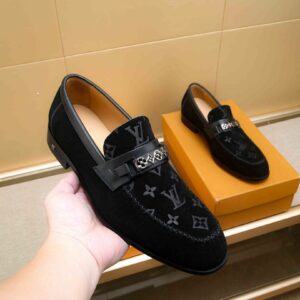 Louis Vuitton Shoe Style 2601127