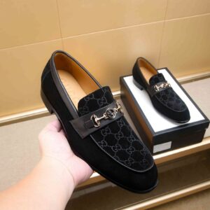 Gucci Shoe Style 2601127