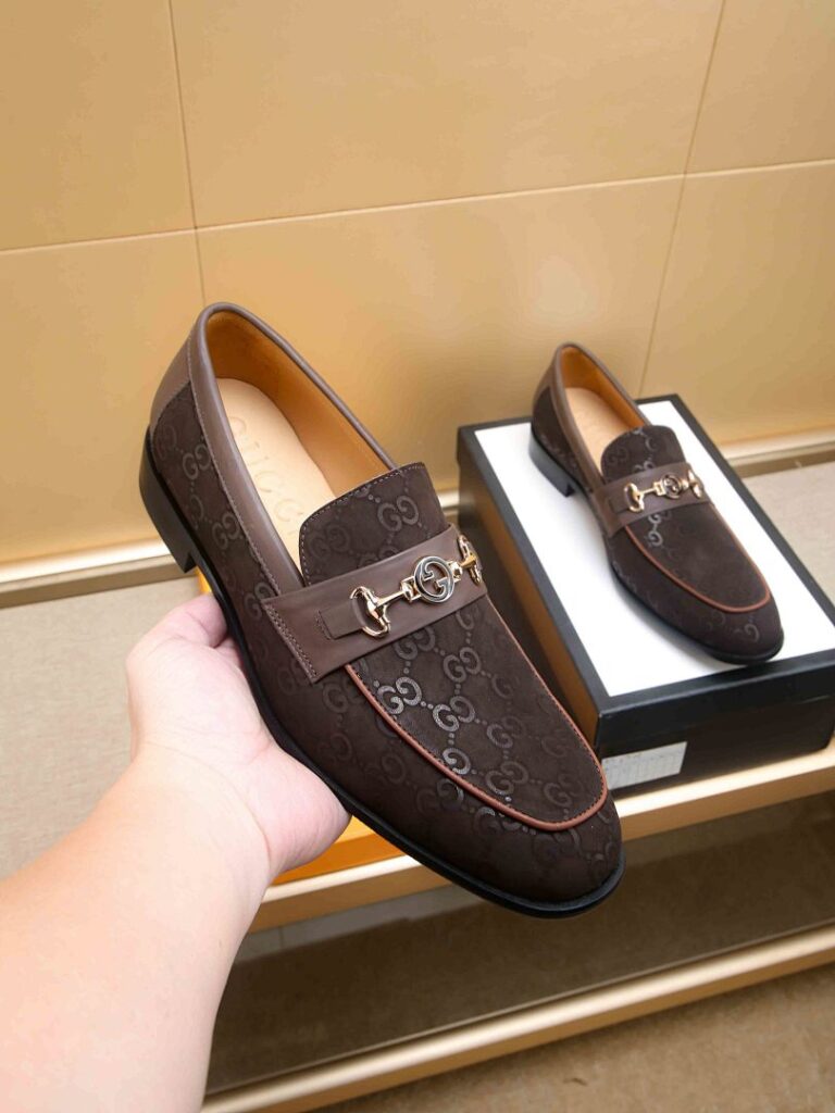 Gucci Shoe Style 2601127