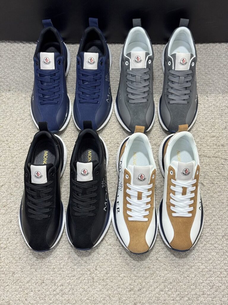 Moncler Shoe Style 2401127