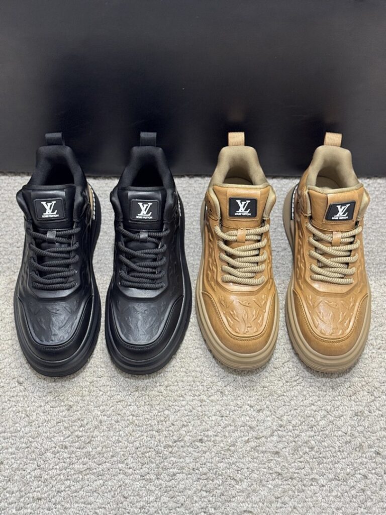Louis Vuitton Shoe Style 2401127