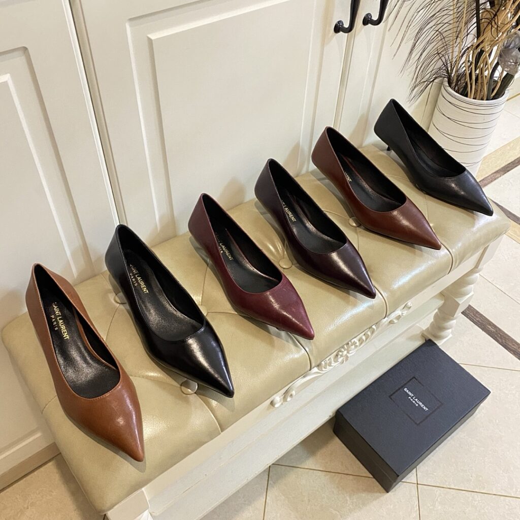 Saint Laurent Shoe Style 3101134