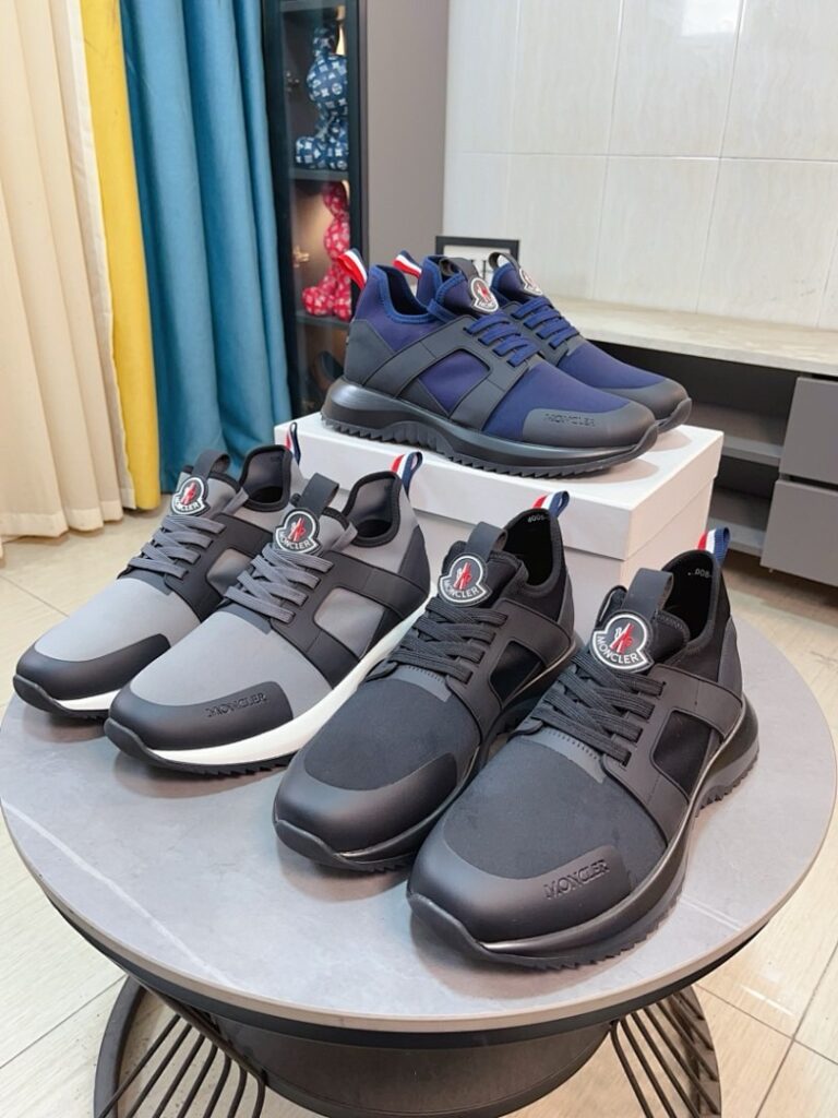 Moncler Shoe Style 2601155