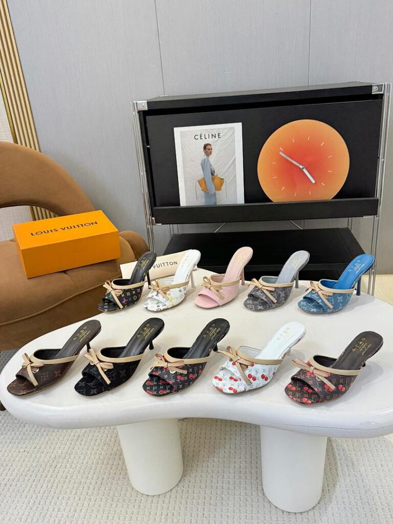 Louis Vuitton Shoe Style 2001117