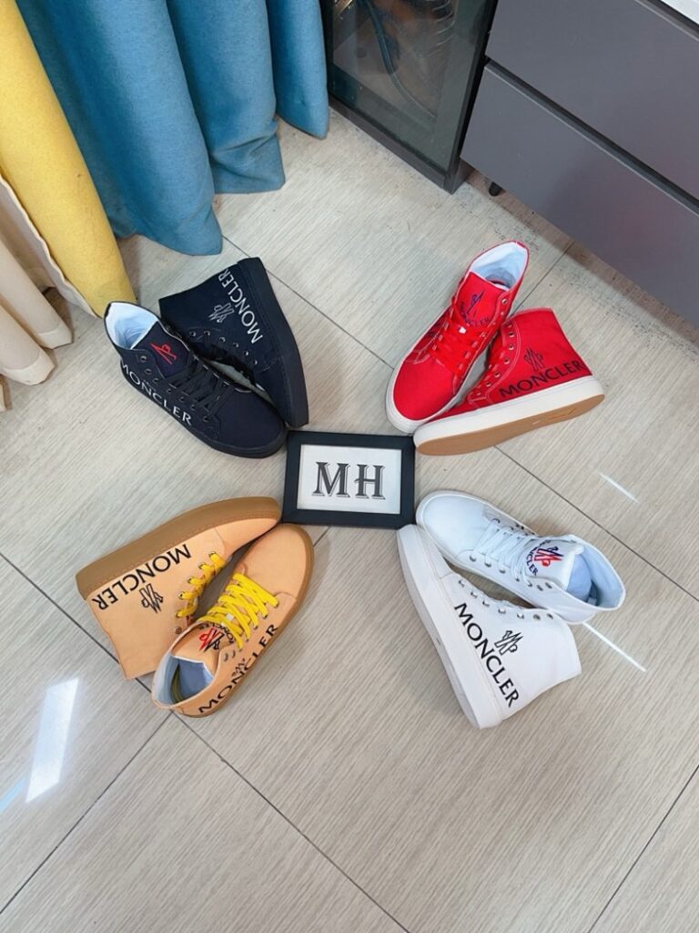 Moncler Shoe Style 2491155
