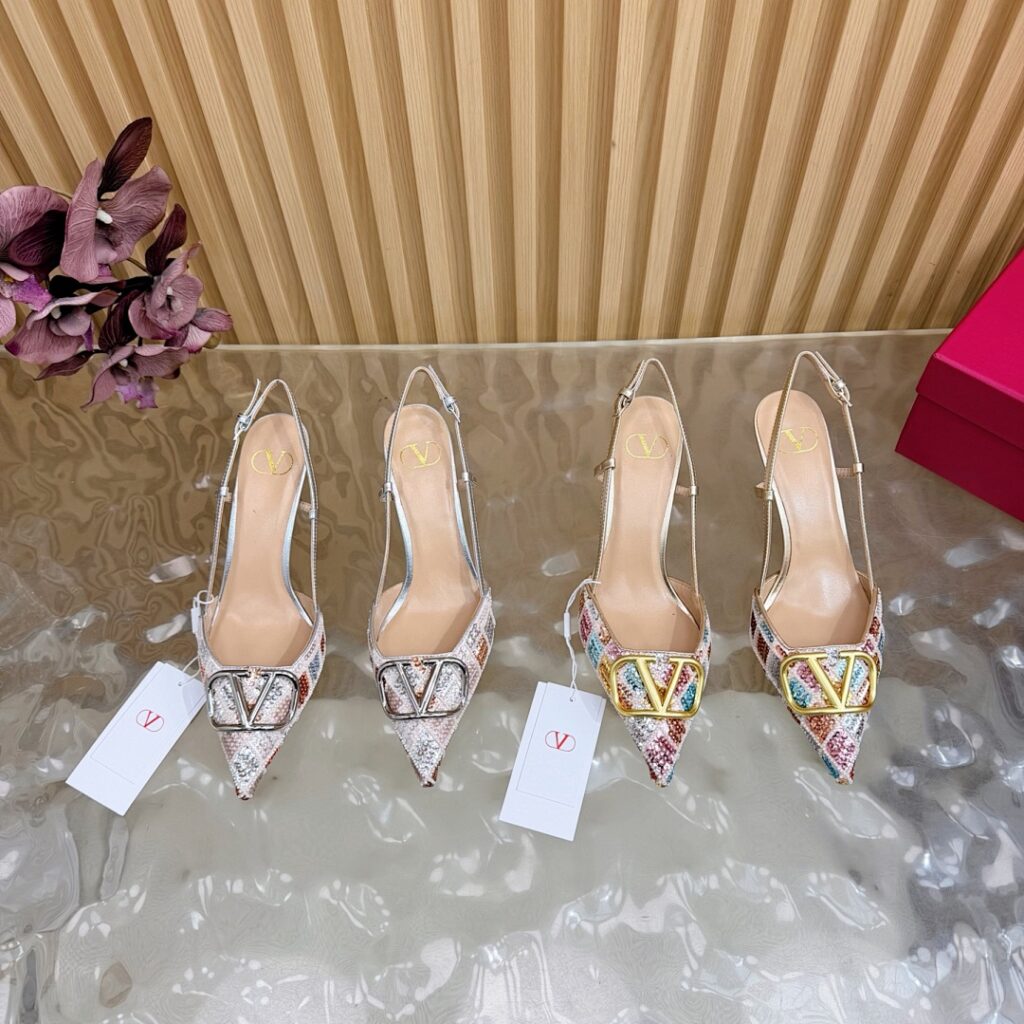 Valentino Shoe Style 3601197