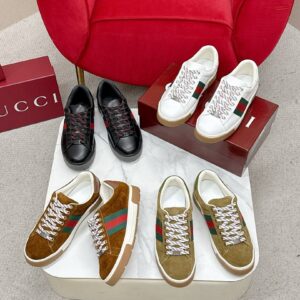 Gucci Shoe Style 3201196