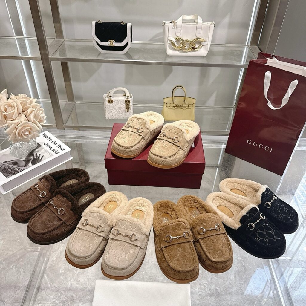 Gucci Shoe Style 2701121