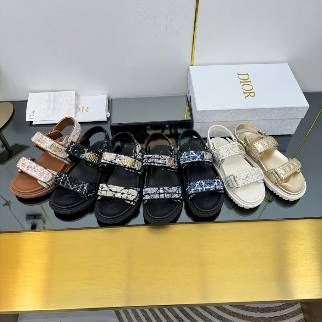 Dior Shoe Style 2801192