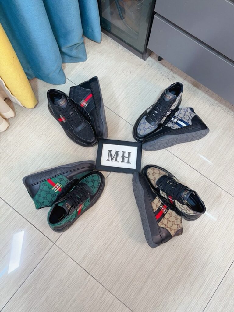 Gucci Shoe Style 2491155