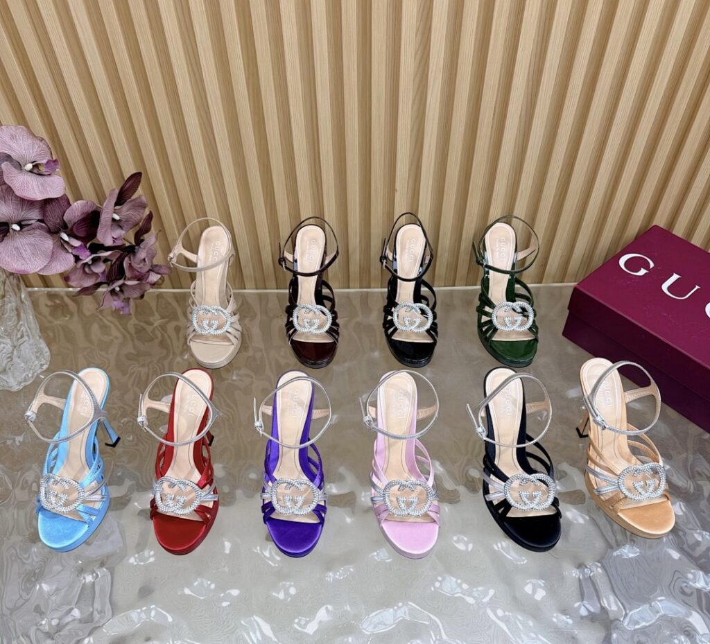 Gucci Shoe Style 3501197