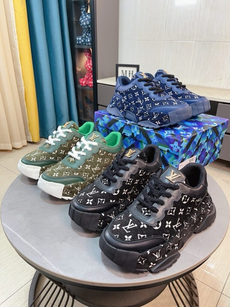 Louis Vuitton Shoe Style 3201155