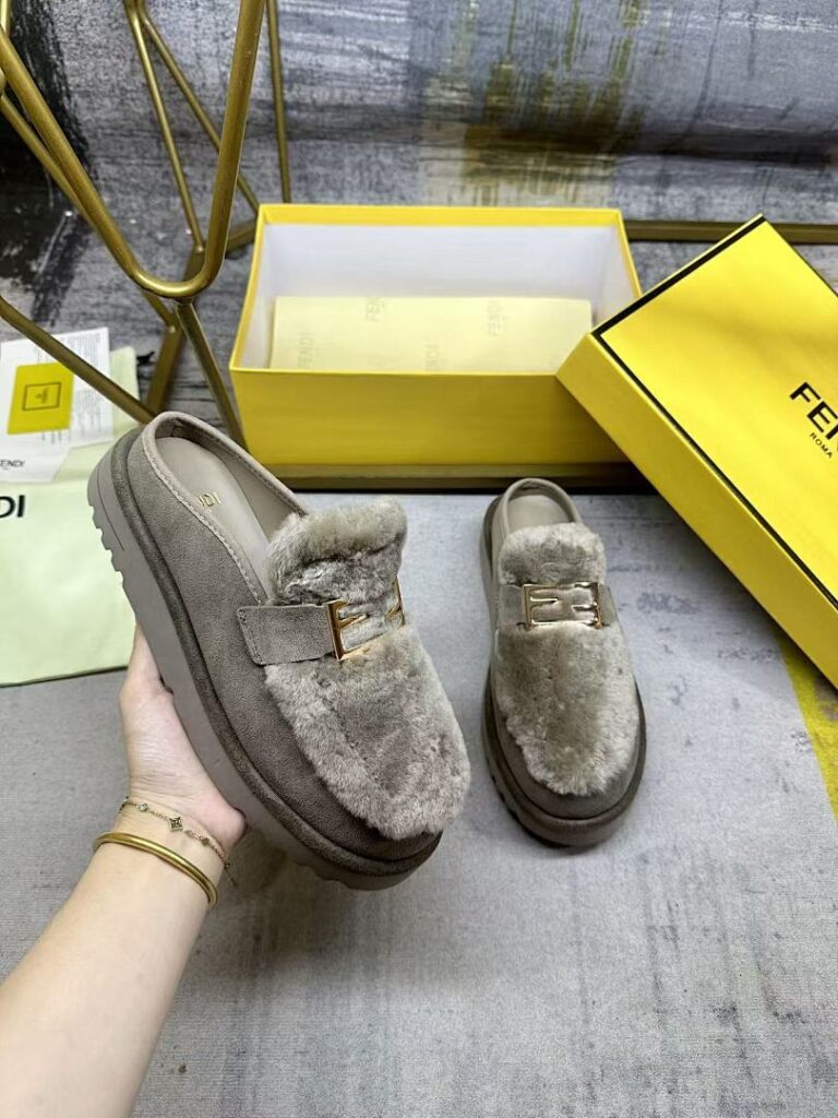 Fendi Shoe Style 2701173