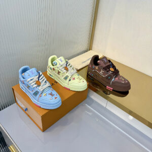Louis Vuitton Shoe Style 4001192