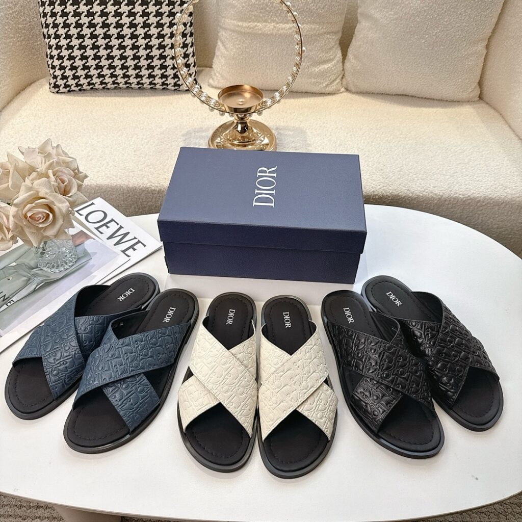 Dior Shoe Style 2201121