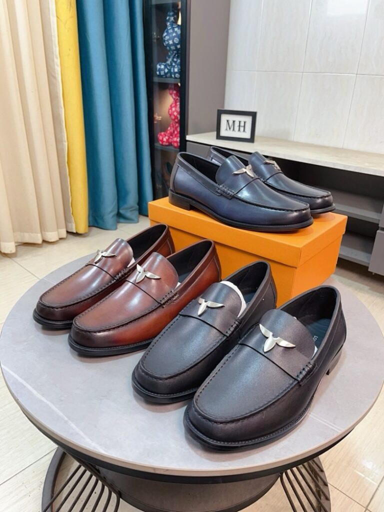 Louis Vuitton Shoe Style 3101155