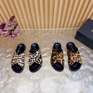 Saint Laurent Shoe Style 2491197