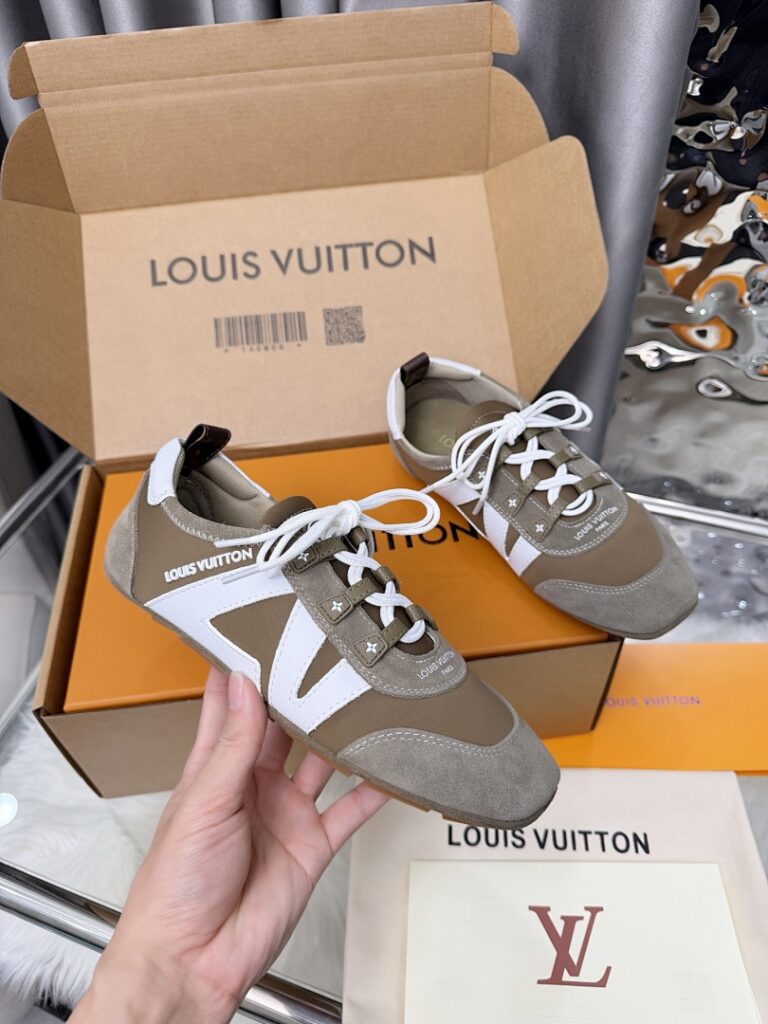 Louis Vuitton Shoe Style 3101112