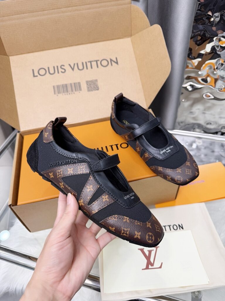 Louis Vuitton Shoe Style 3101112