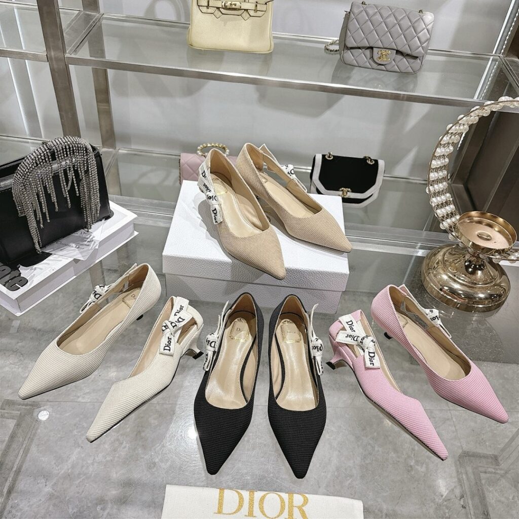 Dior Shoe Style 2701159
