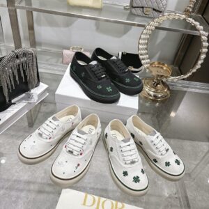 Dior Shoe Style 2701159