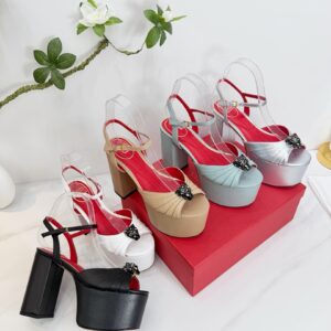 Valentino Shoe Style 3301195