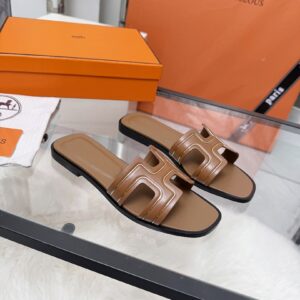 Hermes Shoe Style 2401116