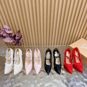 Christian Louboutin Shoe Style 3501197
