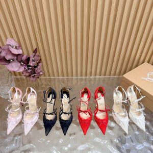 Christian Louboutin Shoe Style 3301197
