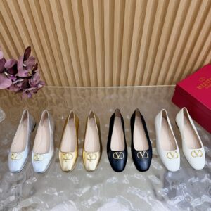 Valentino Shoe Style 3001197