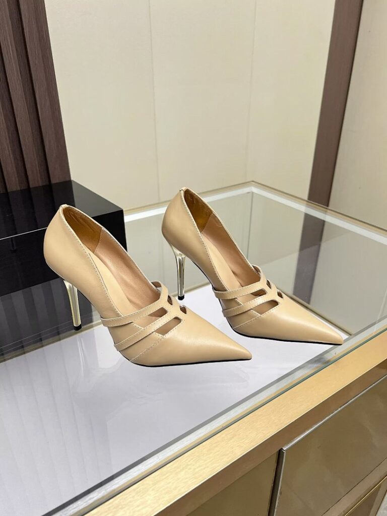 Shoe Style 2201132