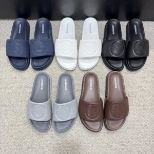 Balenciaga Shoe Style 1701127