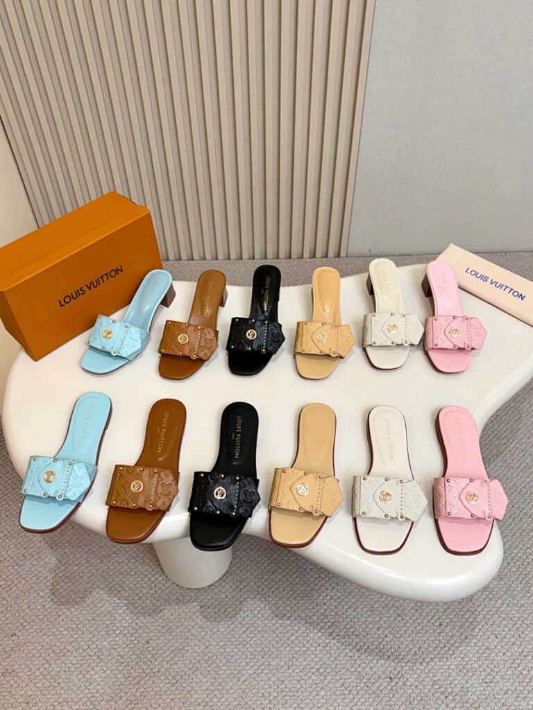 Louis Vuitton Shoe Style 2201117