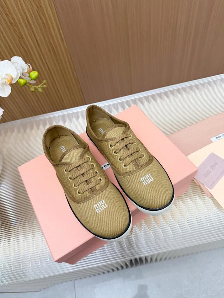 Miu Miu Shoe Style 1901150