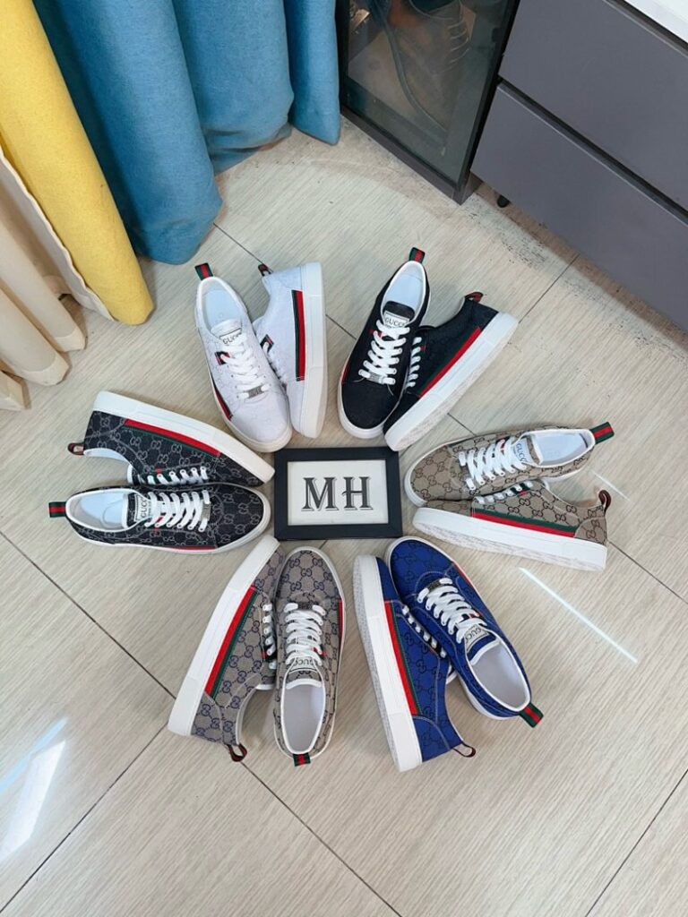 Gucci Shoe Style 2301155