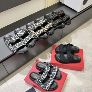 Valentino Shoe Style 1801126