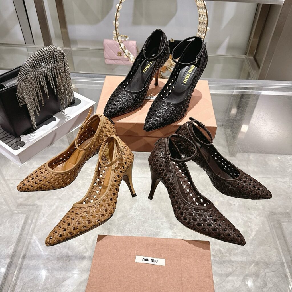 Miu Miu Shoe Style 3401159