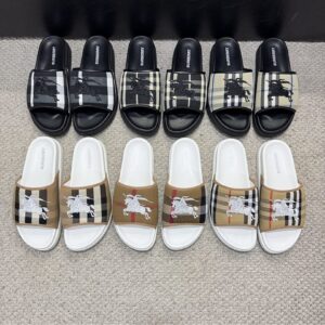Balenciaga Shoe Style 1701127
