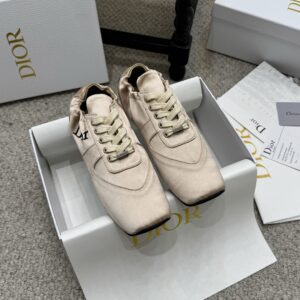 Dior Shoe Style 2902649