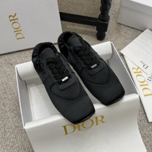 Dior Shoe Style 2902649