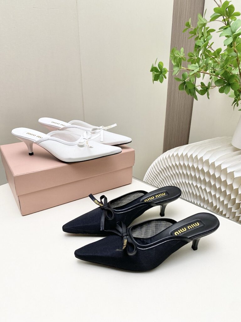 Miu Miu Shoe Style 2301186