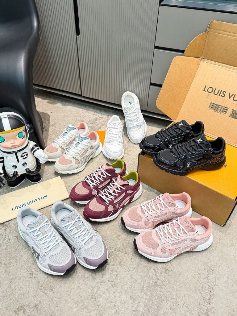 Louis Vuitton Shoe Style 3301155