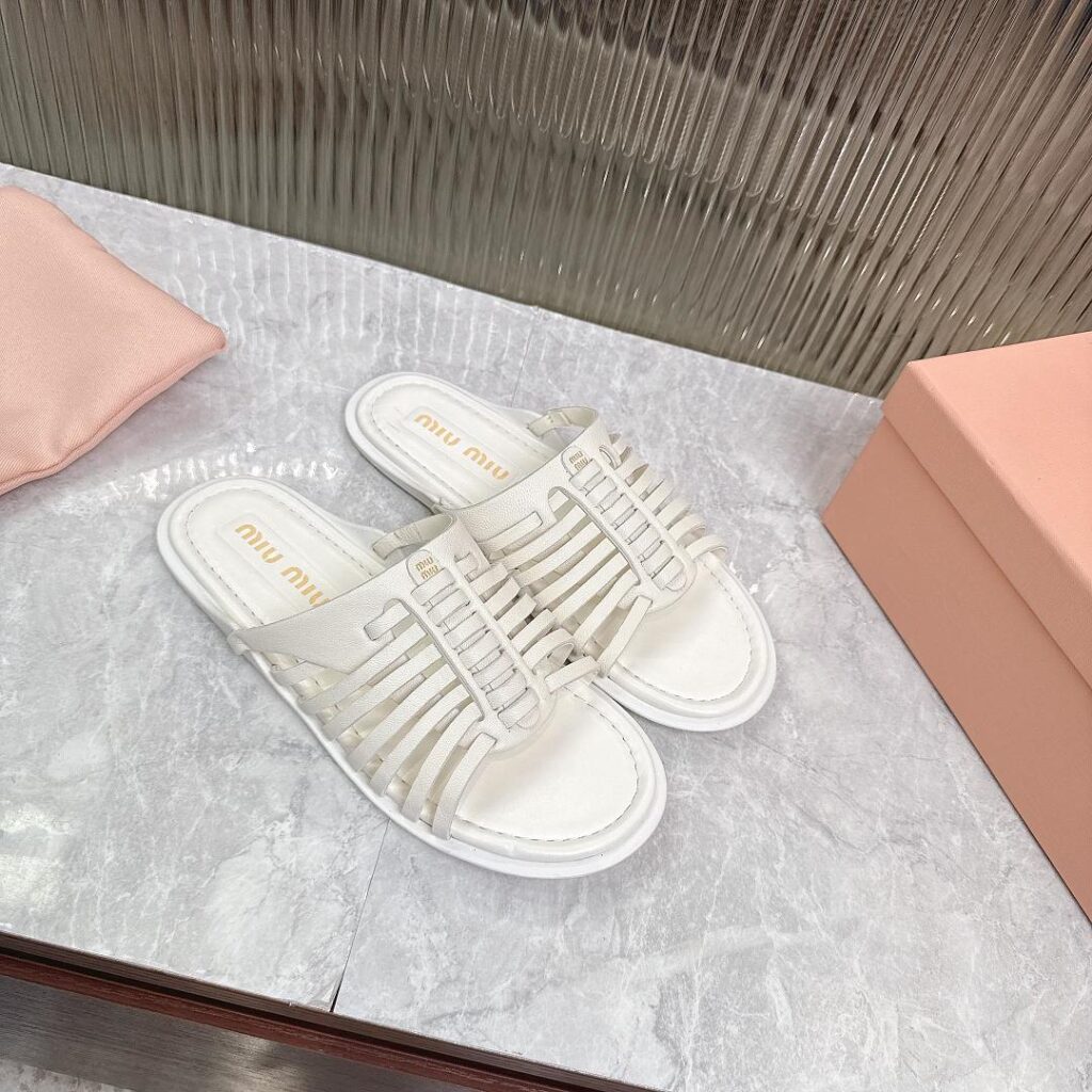Miu Miu Shoe Style 2601150