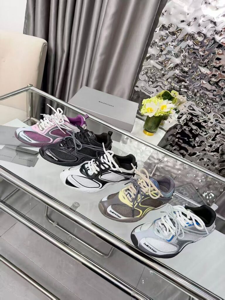 Balenciaga Shoe Style 3101155