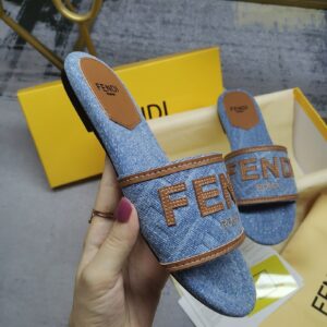 Fendi Shoe Style 1701173
