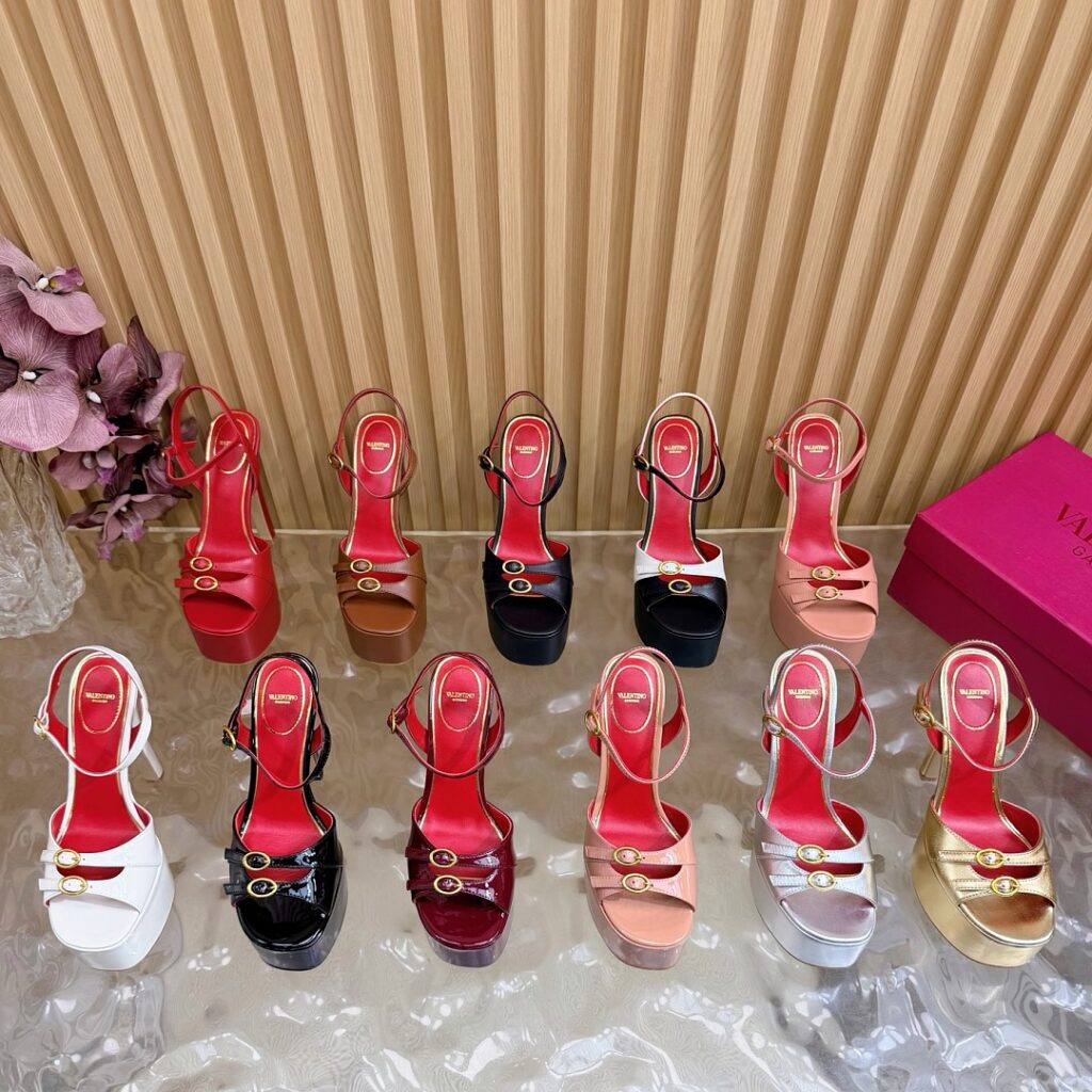 Valentino Shoe Style 3501197
