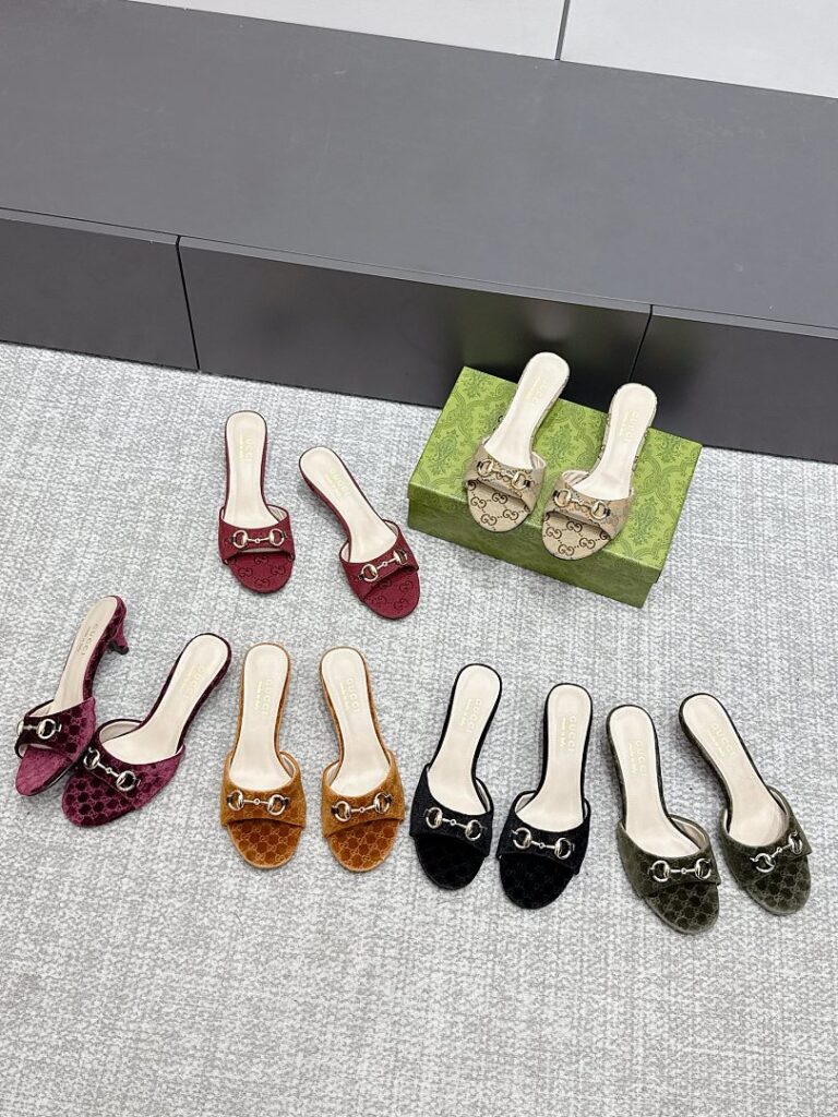 Gucci Shoe Style 2801195